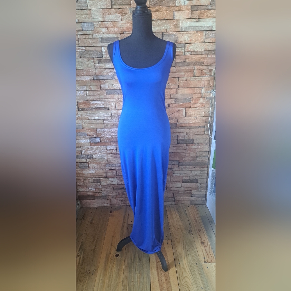 Elegant Blue Maxi Dress
